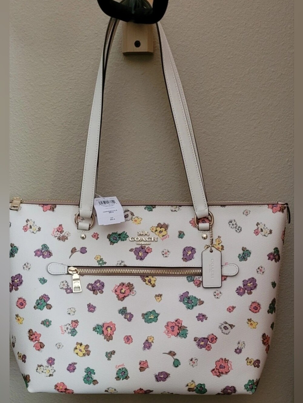 NWT Coach Gallery Tote In Canvas Shoulder Bag Space Floral Print Chalk CA618